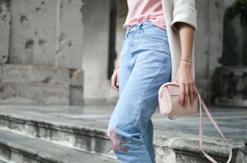 How To Style High Waisted Jeans