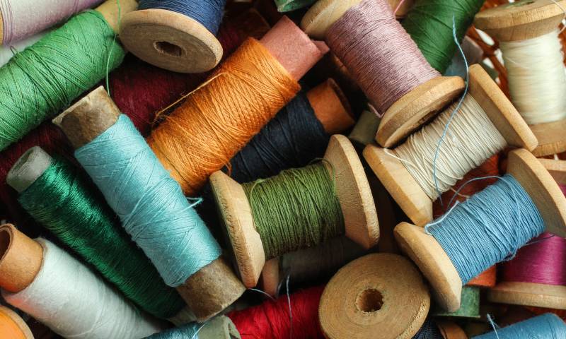 Different Types of Quilting Threads